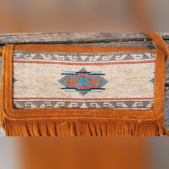 Minnetonka fringe purse - Picture 3 of 12